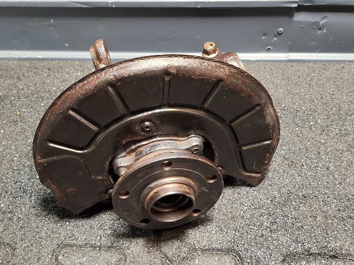 Fuzeta dreapta fata VOLKSWAGEN TOURAN 1T1, 1T2 2003 - 2010 TDI BMM 1K0407256AA