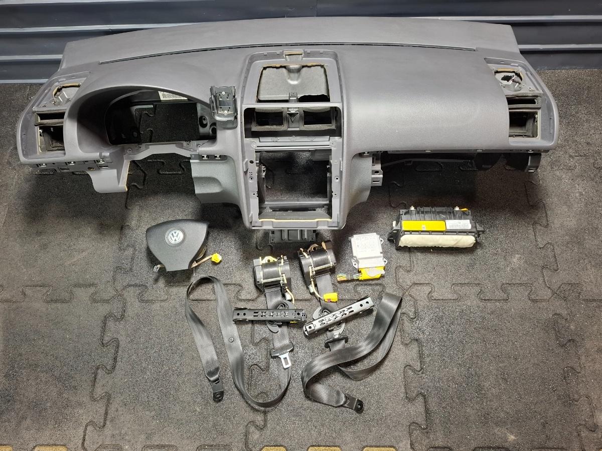 Kit airbag VOLKSWAGEN TOURAN 1T1, 1T2 2003 - 2010 TDI BMM 1T1857001