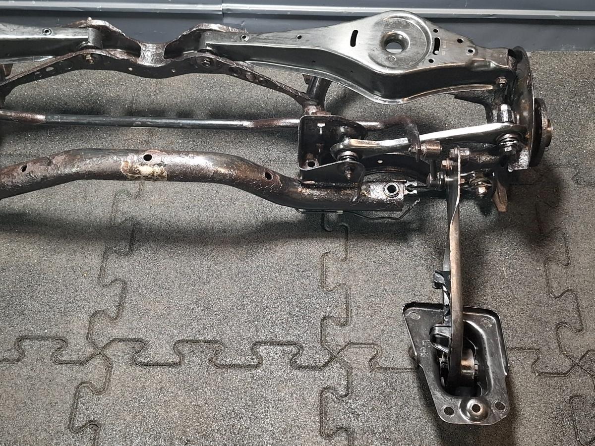 Punte spate VOLKSWAGEN TOURAN 1T1, 1T2 2003 - 2010 TDI BMM 1K0505315BH
