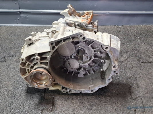 Cutie de viteze manuala 6 trepte VOLKSWAGEN PASSAT 3C2 2005 - 2010 TDI 16V BKP, CBAB JLU