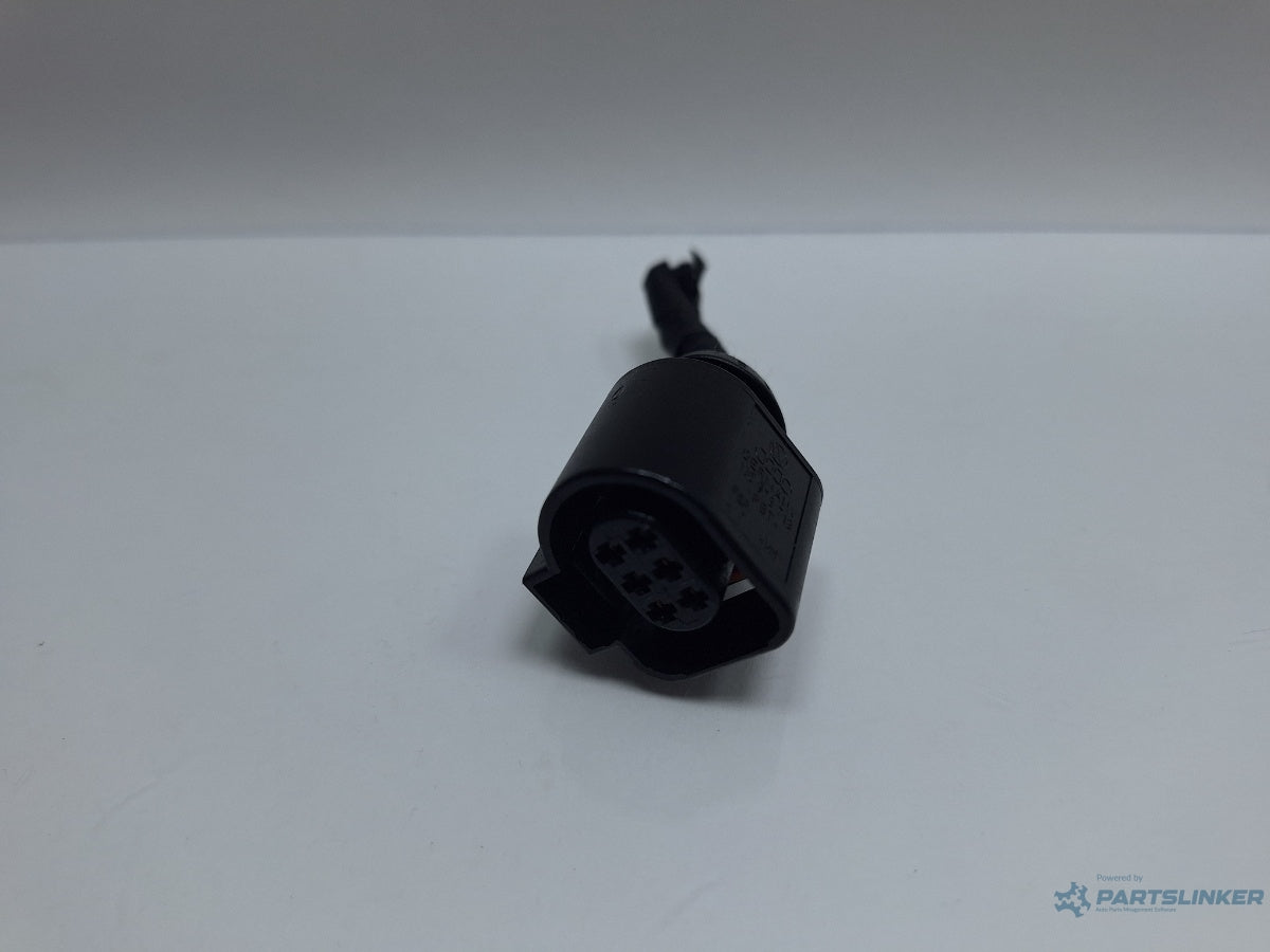 Mufa conector 6 pini VOLKSWAGEN TOURAN 1T1, 1T2 2003 - 2010 TDI BMM 1J0973713