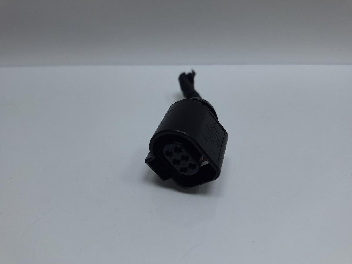 Mufa conector 6 pini VOLKSWAGEN TOURAN 1T1, 1T2 2003 - 2010 TDI BMM 1J0973713