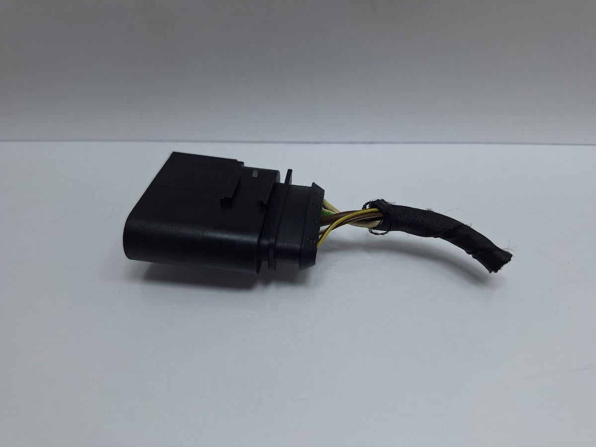Mufa conector 5 pini VOLKSWAGEN TOURAN 1T1, 1T2 2003 - 2010 TDI BMM 6X0973825