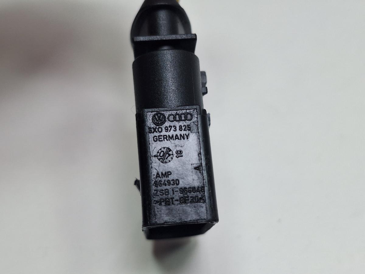 Mufa conector 5 pini VOLKSWAGEN TOURAN 1T1, 1T2 2003 - 2010 TDI BMM 6X0973825