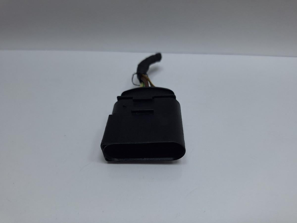 Mufa conector 5 pini VOLKSWAGEN TOURAN 1T1, 1T2 2003 - 2010 TDI BMM 6X0973825
