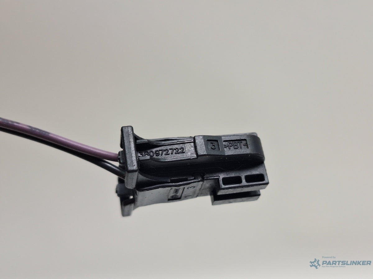 Mufa conector 4 pini VOLKSWAGEN TOURAN 1T1, 1T2 2003 - 2010 TDI BMM 3B0972722