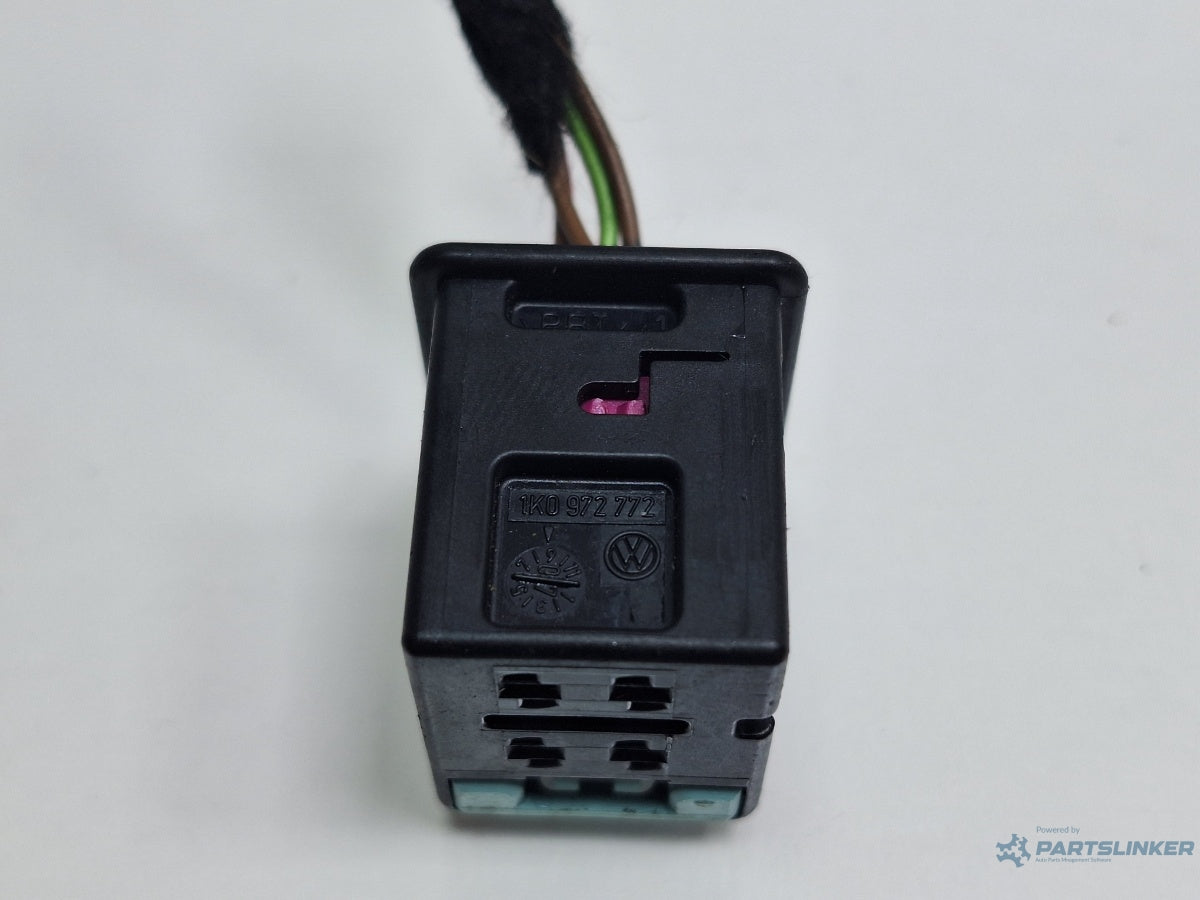 Mufa conector comutator airbag pasager VOLKSWAGEN TOURAN 1T1, 1T2 2003 - 2010 TDI BMM 1K0972772