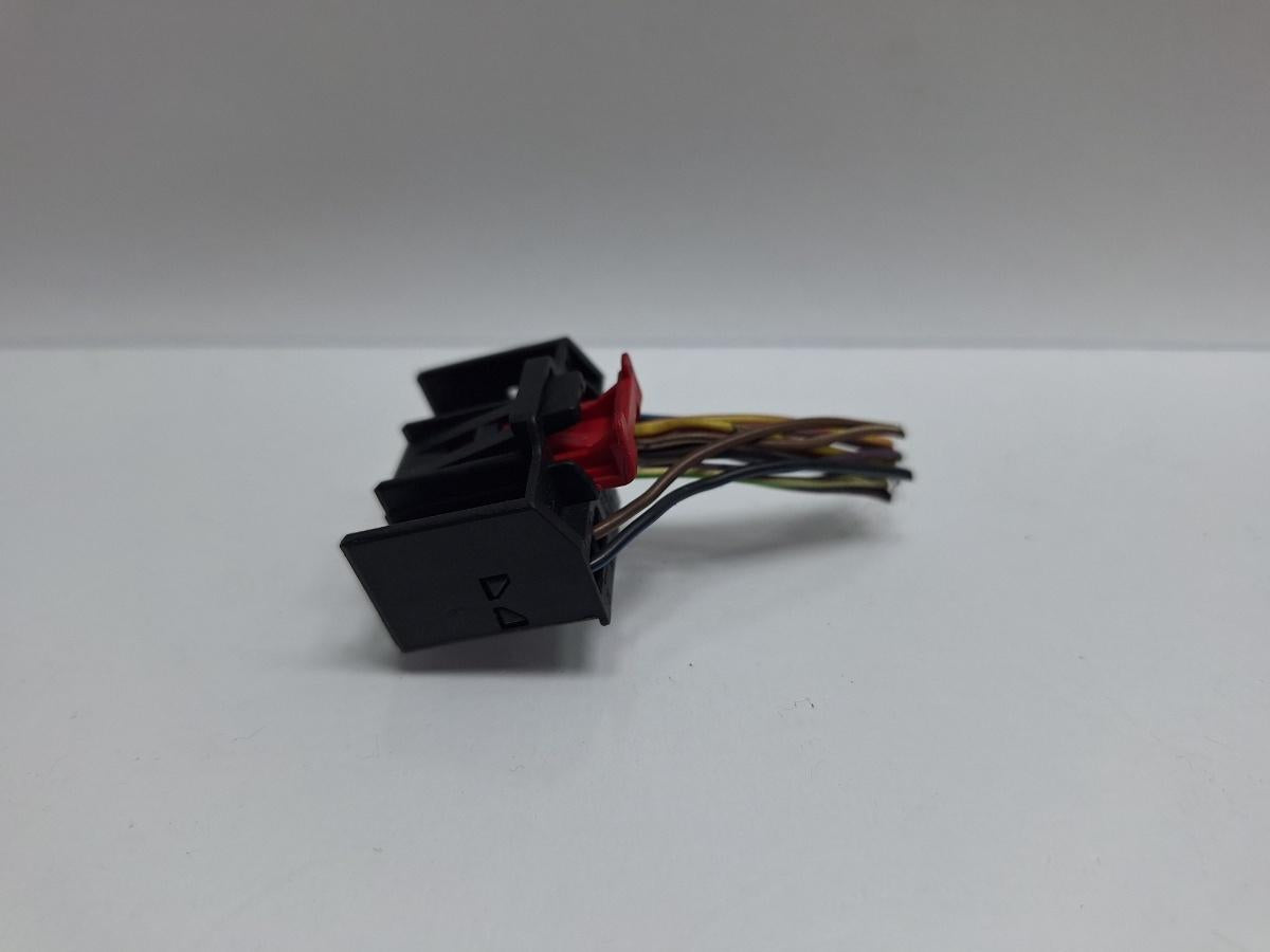 Mufa conector modul usa VOLKSWAGEN TOURAN 1T1, 1T2 2003 - 2010 TDI BMM 1K0971975