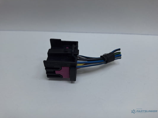 Mufa conector modul de confort VOLKSWAGEN TOURAN 1T1, 1T2 2003 - 2010 TDI BMM 1K0972925