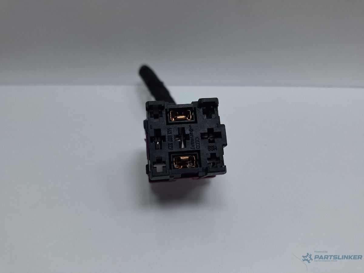 Mufa conector releu VOLKSWAGEN TOURAN 1T1, 1T2 2003 - 2010 TDI BMM 443937527