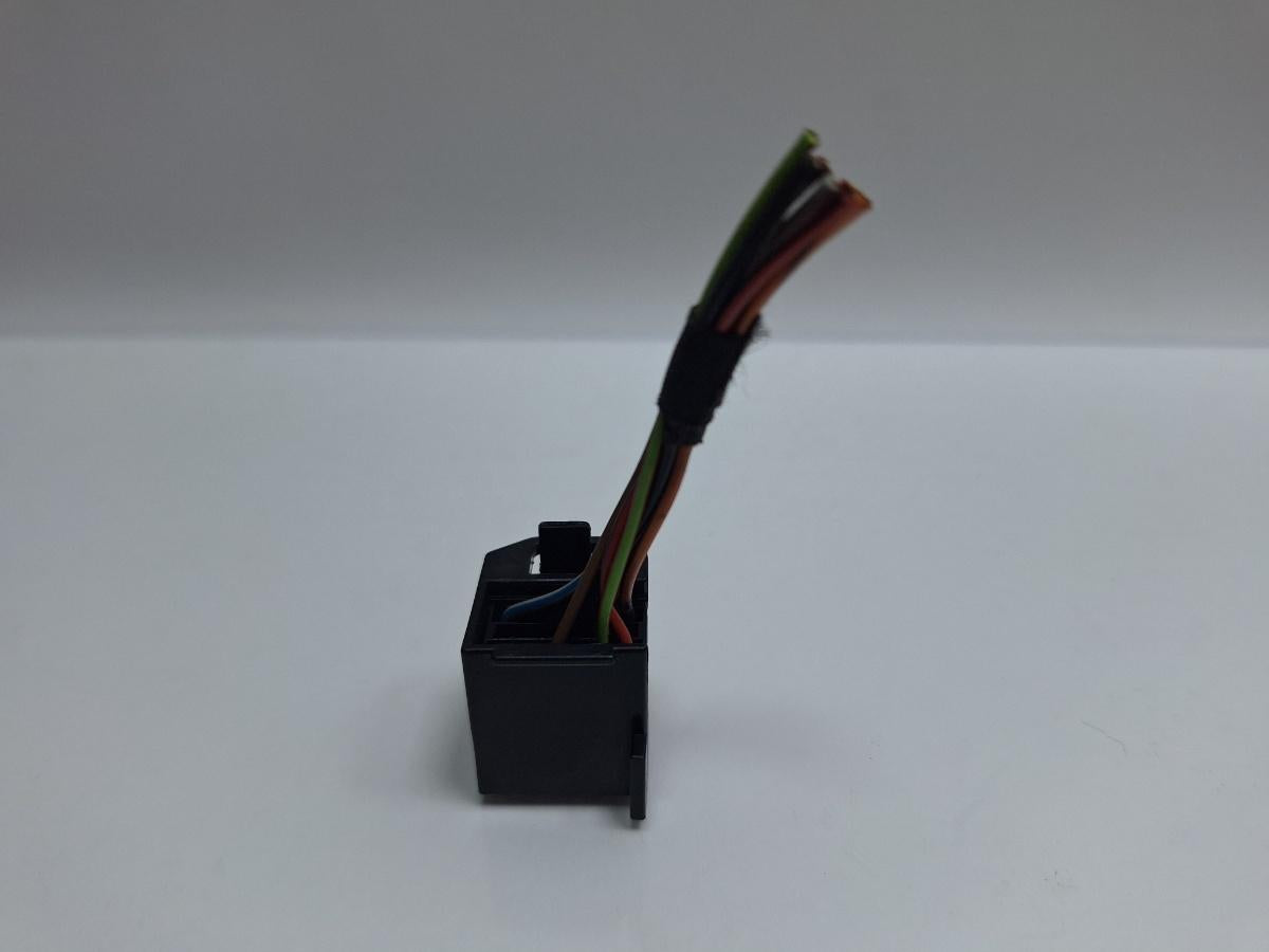 Mufa conector modul de confort VOLKSWAGEN TOURAN 1T1, 1T2 2003 - 2010 TDI BMM 1K0972926