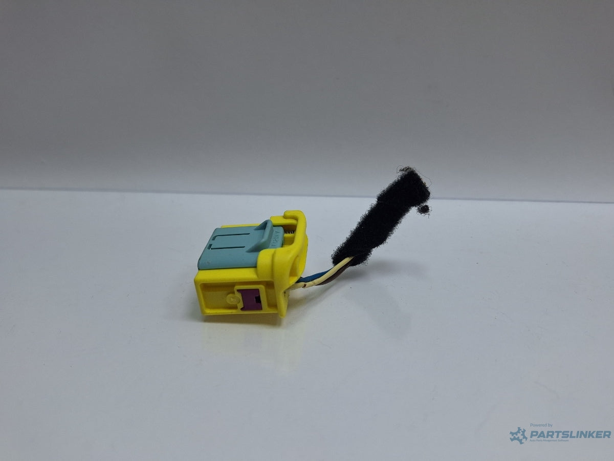 Mufa conector comutator airbag pasager VOLKSWAGEN TOURAN 1T1, 1T2 2003 - 2010 TDI BMM 7L0972776