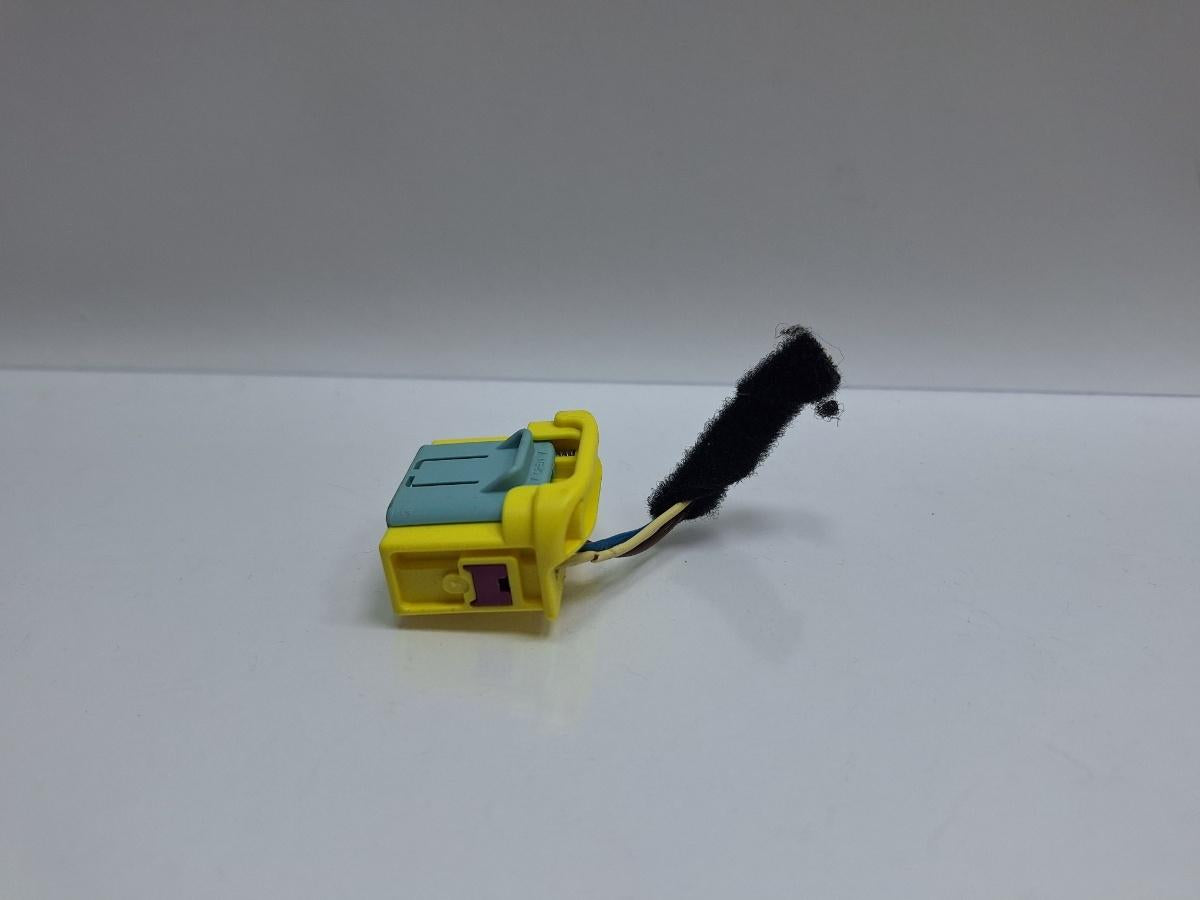 Mufa conector comutator airbag pasager VOLKSWAGEN TOURAN 1T1, 1T2 2003 - 2010 TDI BMM 7L0972776
