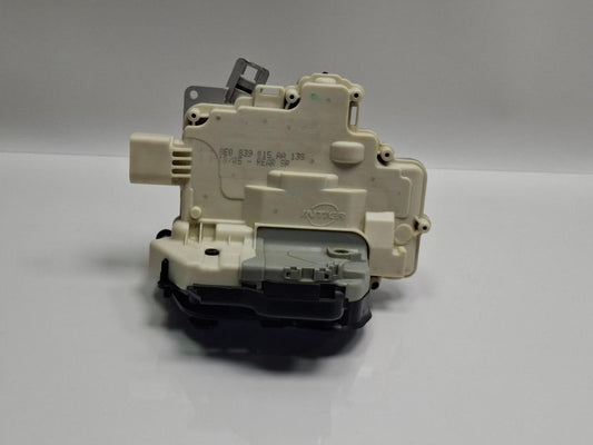 Broasca usa stanga spate AUDI A4 III Avant 8ED, B7 2004 - 2008 TDI BKE, BRB 8E0839015AA