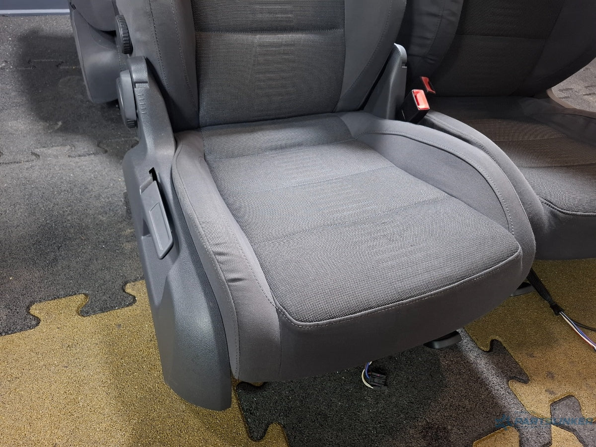 Interior incalzit  VOLKSWAGEN TOURAN 1T1, 1T2 2003 - 2010 TDI BMM 1K4881105ME , 1K4881106AP