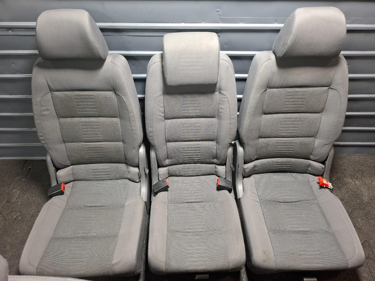 Interior incalzit  VOLKSWAGEN TOURAN 1T1, 1T2 2003 - 2010 TDI BMM 1K4881105ME , 1K4881106AP