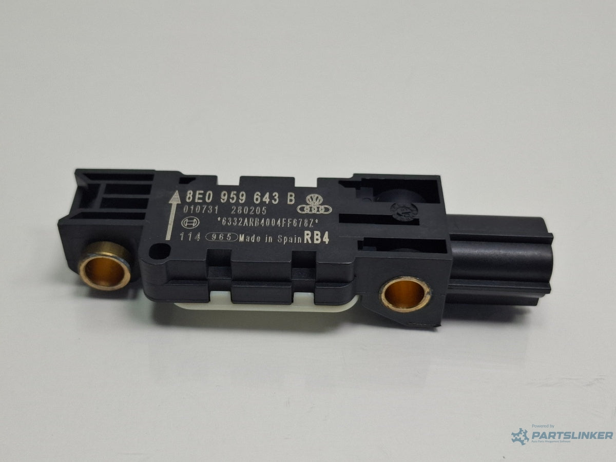 Senzor impact AUDI A4 III Avant 8ED, B7 2004 - 2008 TDI BKE, BRB 8E0959643B
