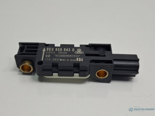 Senzor impact AUDI A4 III Avant 8ED, B7 2004 - 2008 TDI BKE, BRB 8E0959643B
