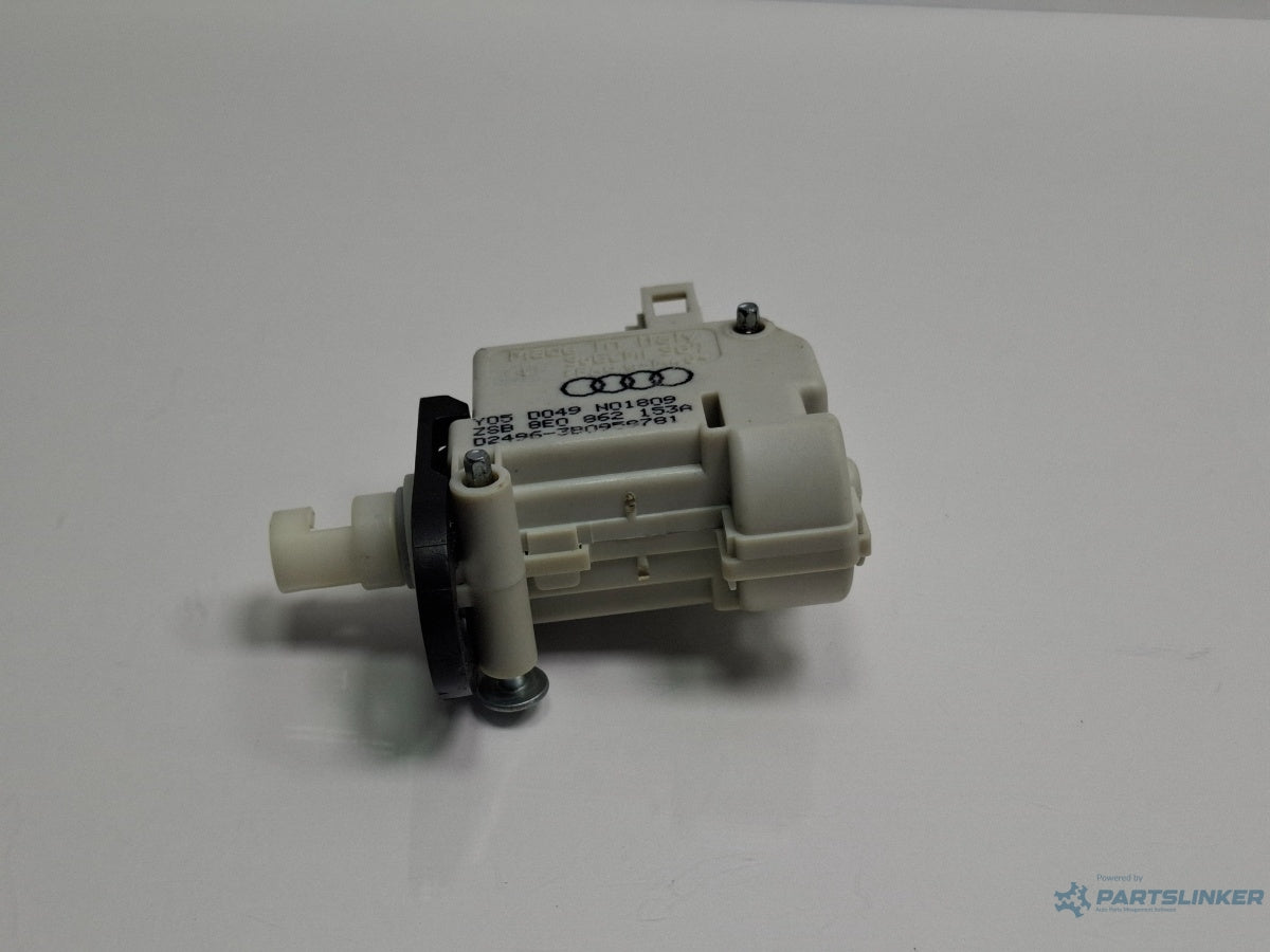 Motoras deschidere rezervor AUDI A4 III Avant 8ED, B7 2004 - 2008 TDI BKE, BRB 8E0862153A