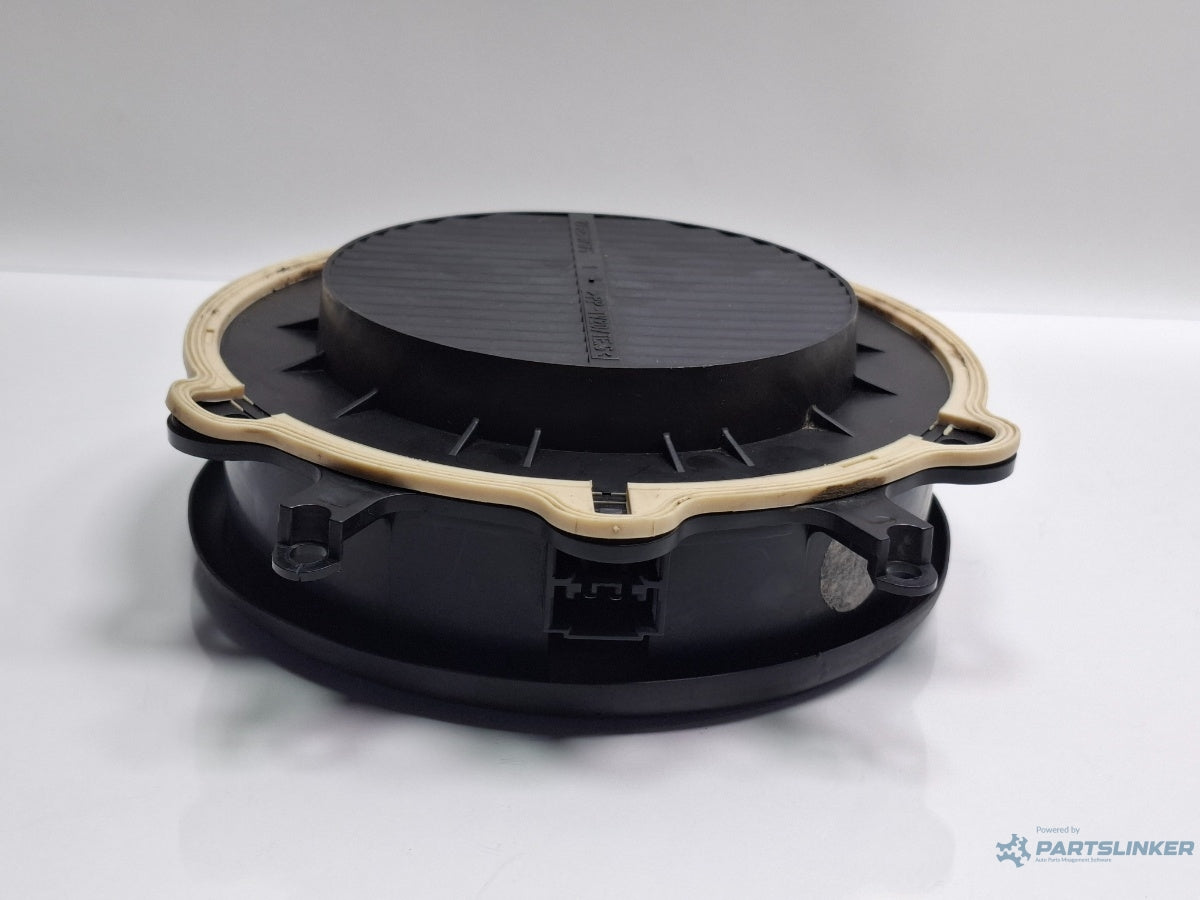 Boxa AUDI A4 III Avant 8ED, B7 2004 - 2008 TDI BKE, BRB 8E0035411