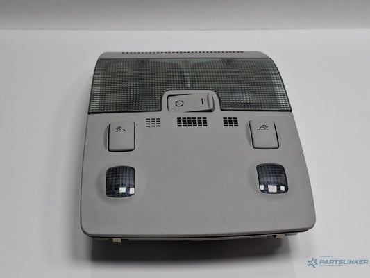 Plafoniera AUDI A4 III Avant 8ED, B7 2004 - 2008 TDI BKE, BRB 8E0947565