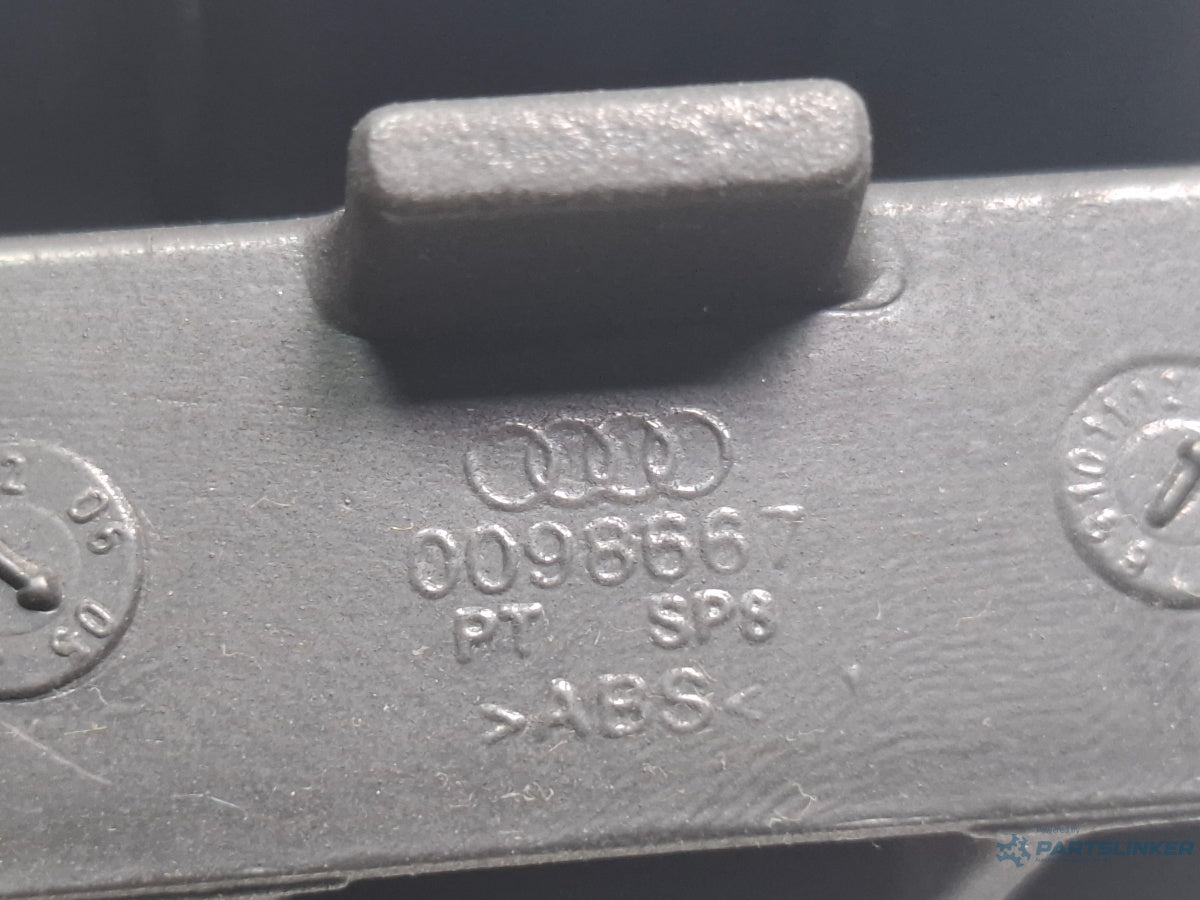 Maner reglaj scaun stanga AUDI A4 III Avant 8ED, B7 2004 - 2008 TDI BKE, BRB 0098667 , 8E0881231