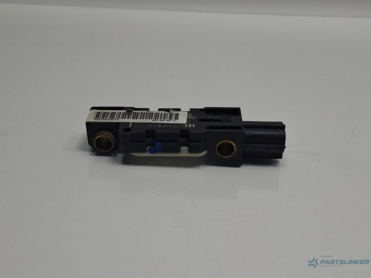 Senzor impact AUDI A4 III Avant 8ED, B7 2004 - 2008 TDI BKE, BRB 8E0959651A
