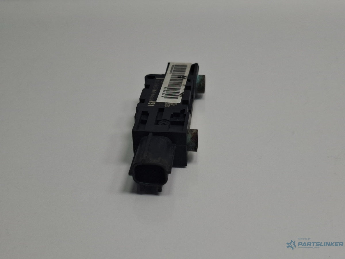 Senzor impact AUDI A4 III Avant 8ED, B7 2004 - 2008 TDI BKE, BRB 8E0959651A