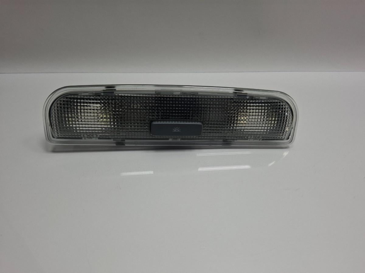 Plafoniera spate AUDI A4 III Avant 8ED, B7 2004 - 2008 TDI BKE, BRB 8P0947111A