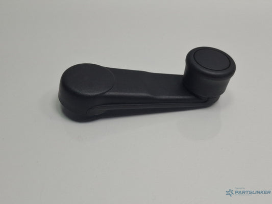 Maneta macara geam spate AUDI A4 III Avant 8ED, B7 2004 - 2008 TDI BKE, BRB 8Z0837581B