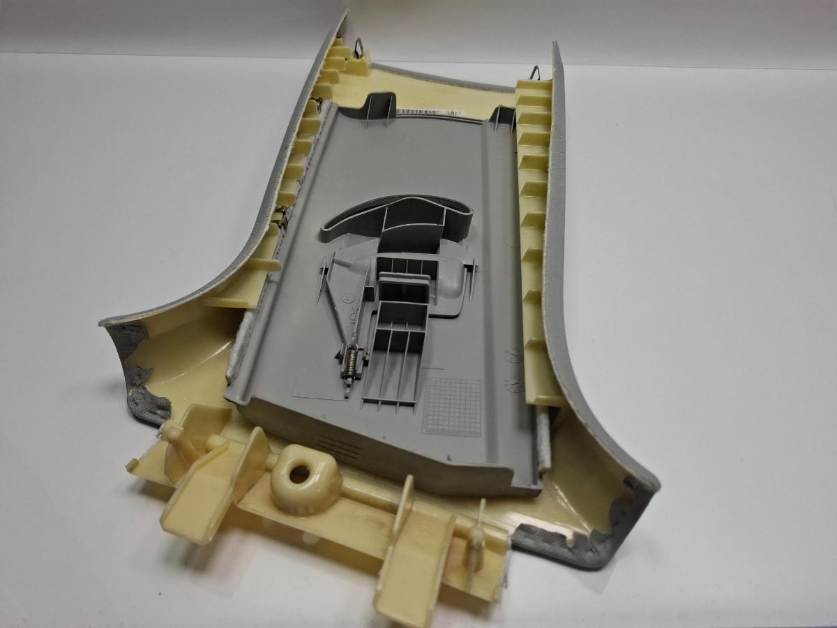 Ornament stalp centura dreapta AUDI A4 III Avant 8ED, B7 2004 - 2008 TDI BKE, BRB 8E0867294