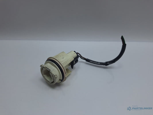 Soclu bec semnalizare  AUDI A4 III Avant 8ED, B7 2004 - 2008 TDI BKE, BRB HELLA 143287 8E0953123