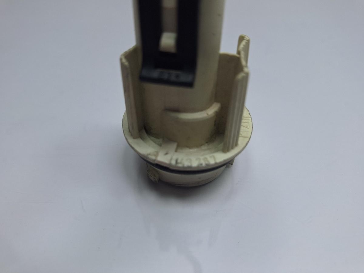 Soclu bec semnalizare  AUDI A4 III Avant 8ED, B7 2004 - 2008 TDI BKE, BRB HELLA 143287 8E0953123