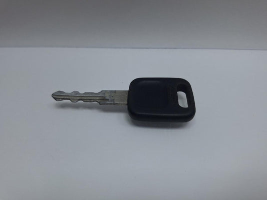 Cheie de contact AUDI A4 Saloon 8D2, B5 1994 - 2001 1.6 1.6 ADP, AHL, ANA, ARM 4A0837220A