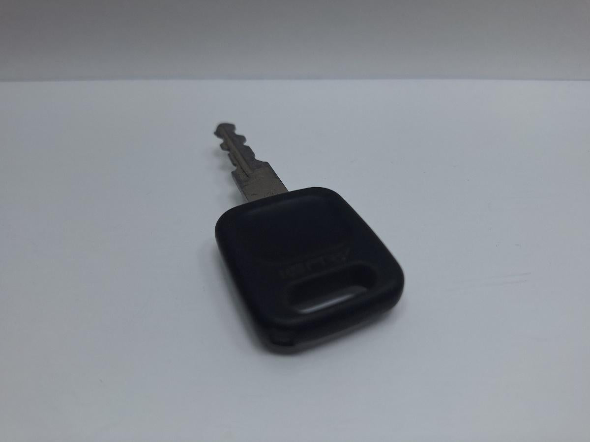 Cheie de contact AUDI A4 Saloon 8D2, B5 1994 - 2001 1.6 1.6 ADP, AHL, ANA, ARM 4A0837220A