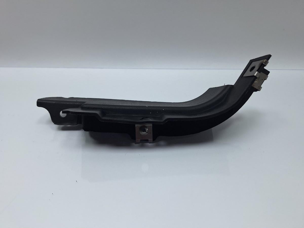 Terminal prag  dreapta AUDI A4 III Avant 8ED, B7 2004 - 2008 TDI BKE, BRB 8E0853834E