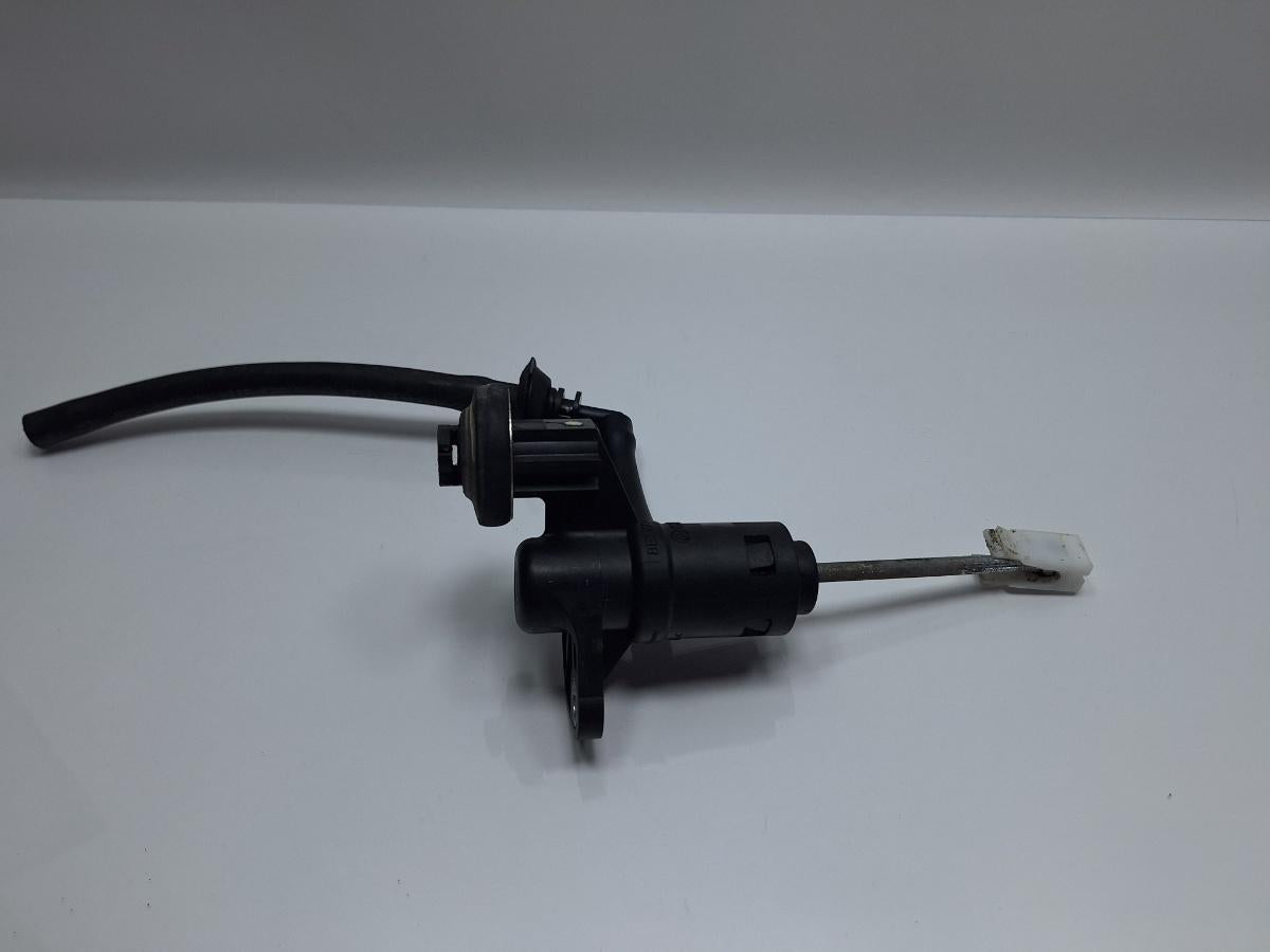 Cilindru ambreiaj AUDI A4 III Avant 8ED, B7 2004 - 2008 TDI BKE, BRB 8E1721401AJ