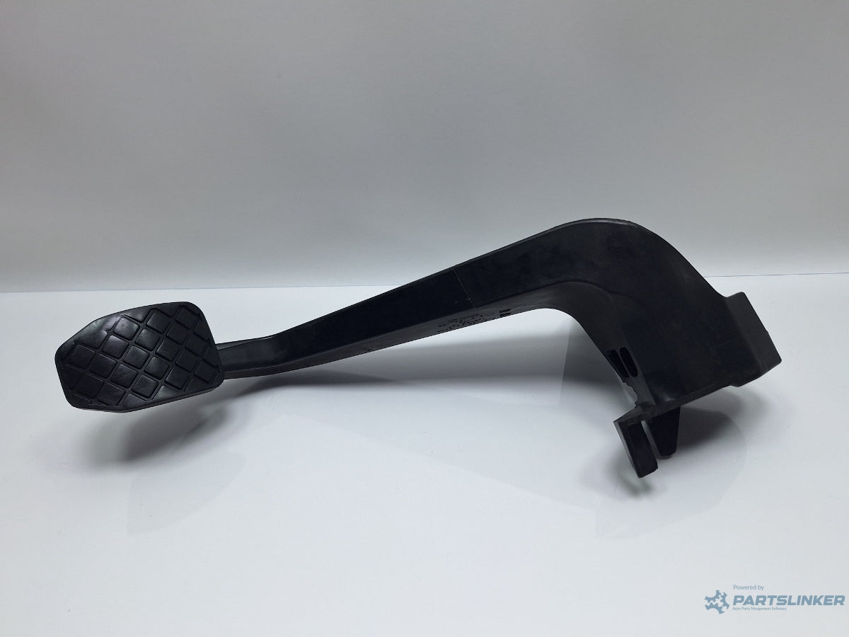 Pedala de ambreiaj AUDI A4 III Avant 8ED, B7 2004 - 2008 TDI BKE, BRB 8E1721316