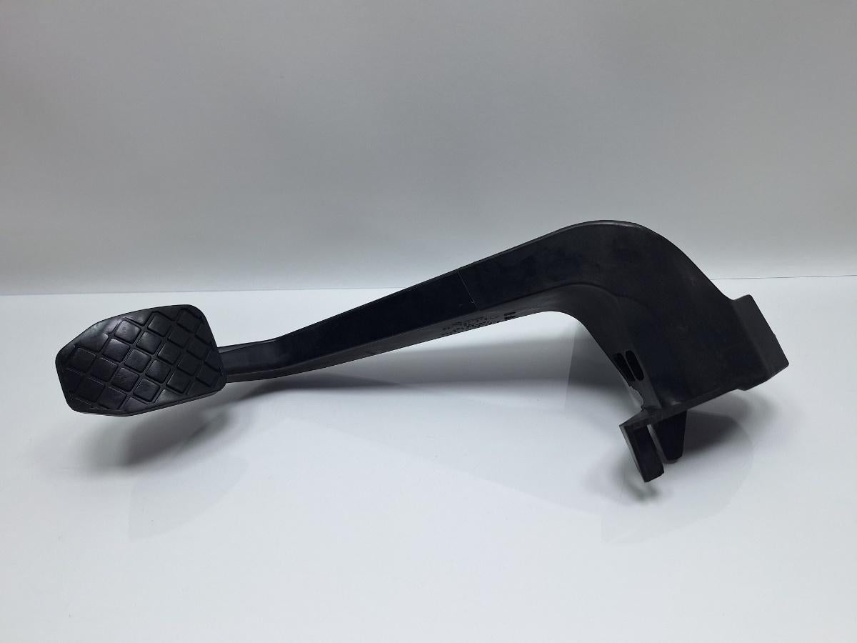 Pedala de ambreiaj AUDI A4 III Avant 8ED, B7 2004 - 2008 TDI BKE, BRB 8E1721316