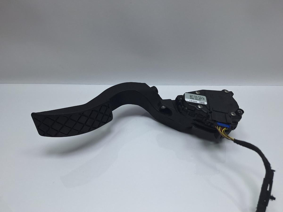 Pedala de acceleratie AUDI A4 III Avant 8ED, B7 2004 - 2008 TDI BKE, BRB 8E1721523B