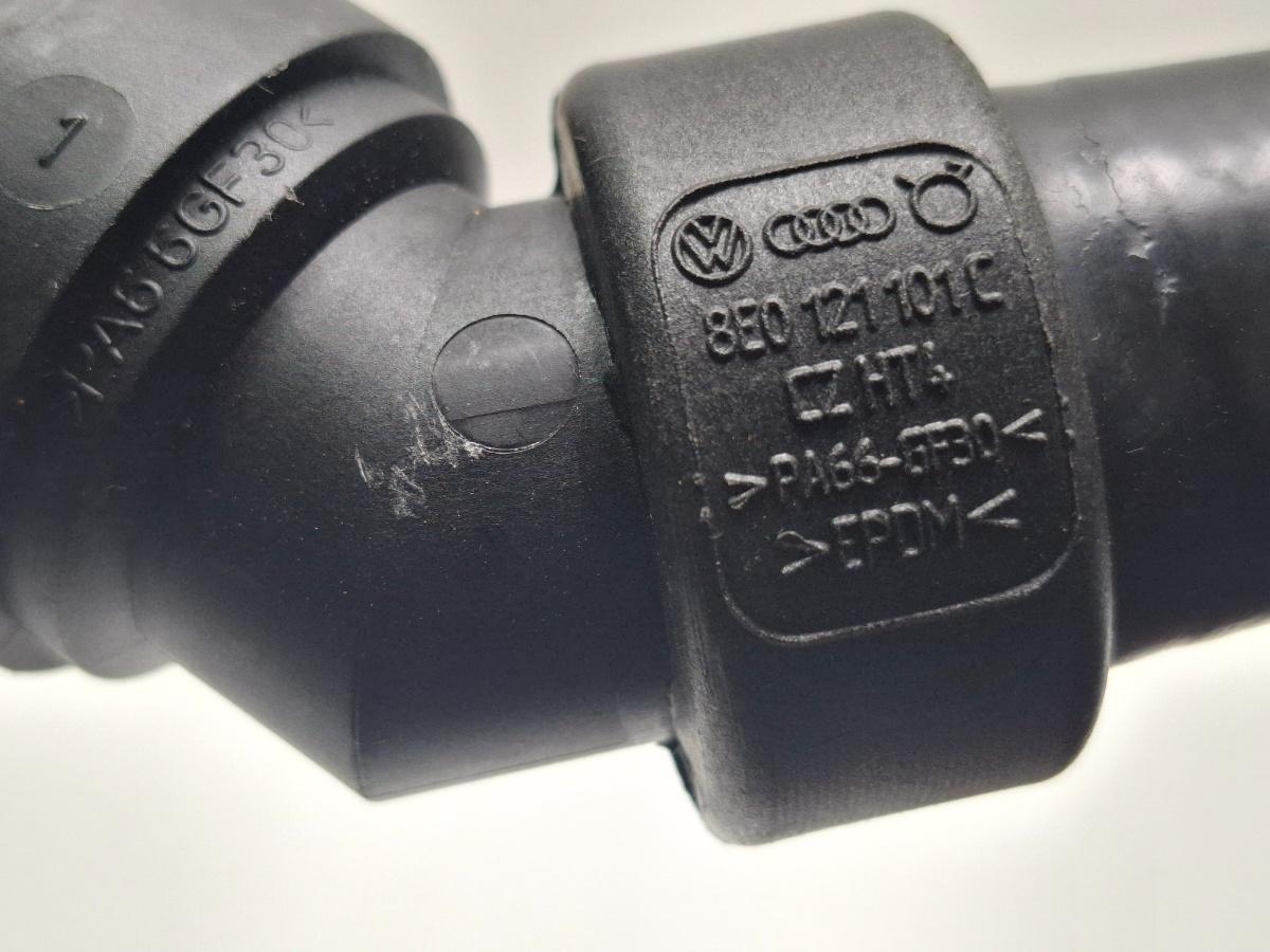 Furtun apa AUDI A4 III Avant 8ED, B7 2004 - 2008 TDI BKE, BRB 8E0121101C