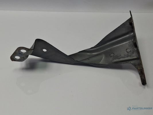 Suport aripa fata AUDI A4 III Avant 8ED, B7 2004 - 2008 TDI BKE, BRB 8E0821135