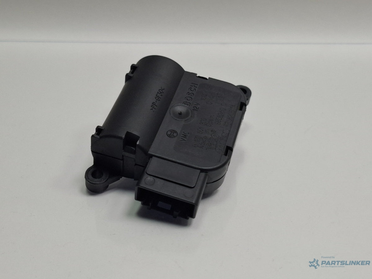 Motoras aeroterma AUDI A4 III Avant 8ED, B7 2004 - 2008 TDI BKE, BRB BOSCH 0132801300 8E1820511A