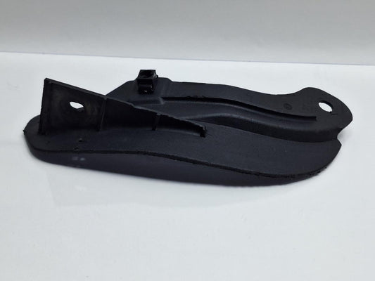 Aparator noroi stanga fata AUDI A4 III Avant 8ED, B7 2004 - 2008 TDI BKE, BRB 8E0853887A
