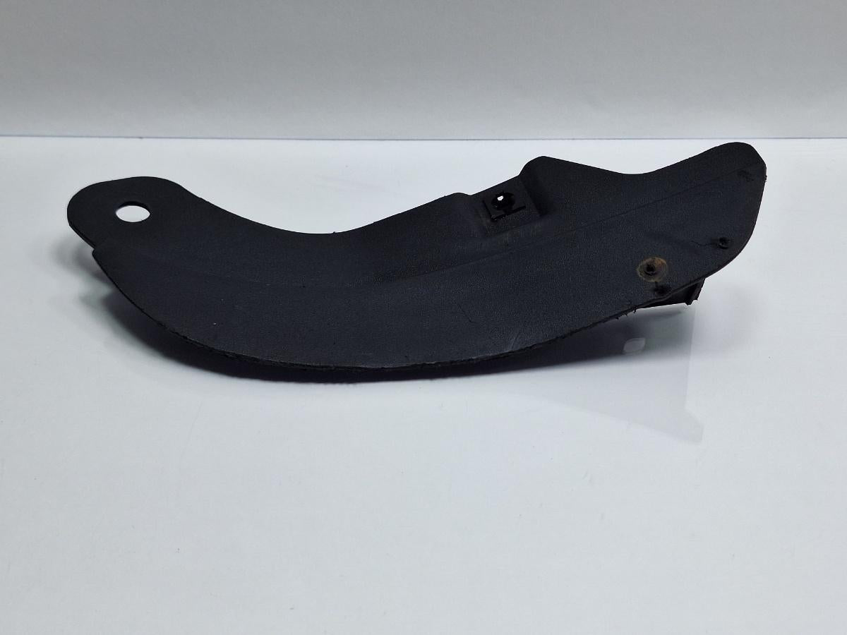 Aparator noroi stanga fata AUDI A4 III Avant 8ED, B7 2004 - 2008 TDI BKE, BRB 8E0853887A