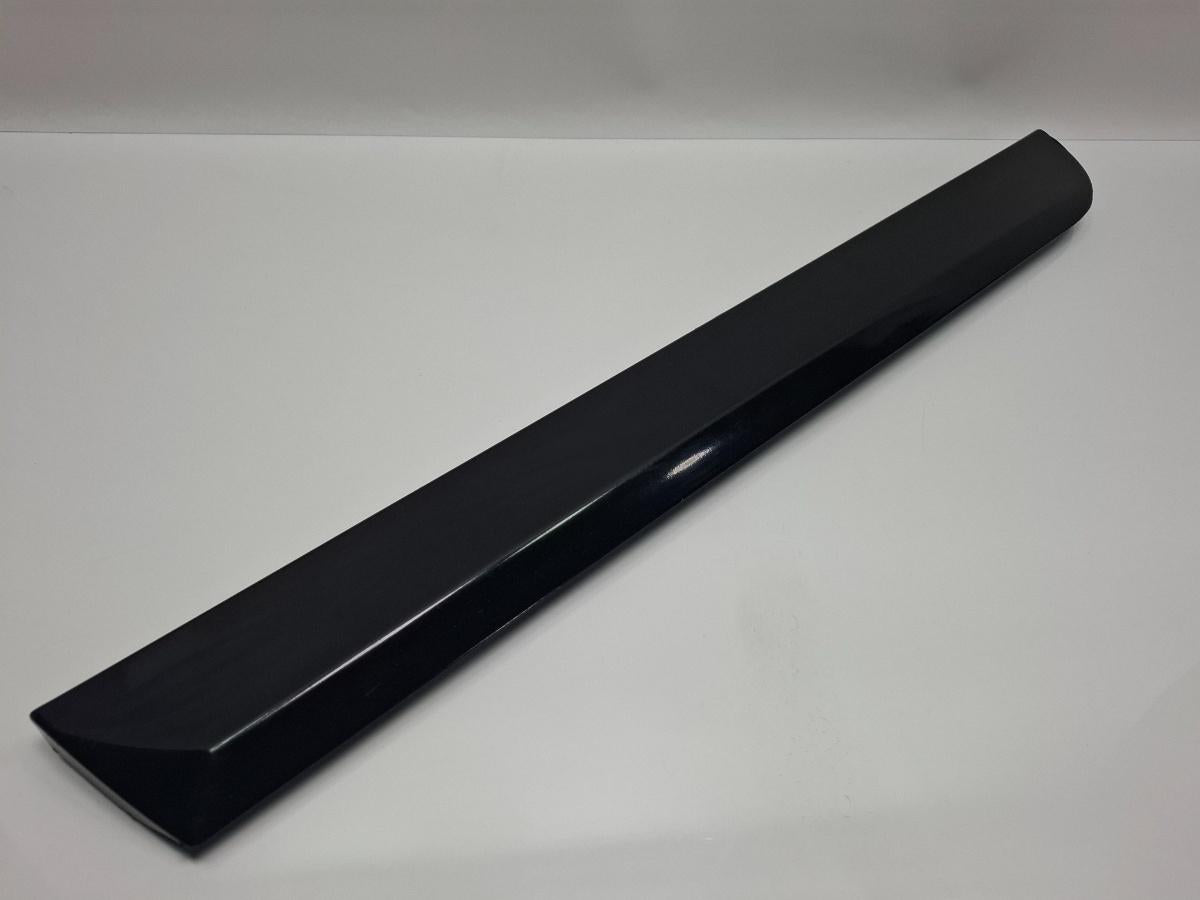 Bandou portiera stanga spate AUDI A4 III Avant 8ED, B7 2004 - 2008 negru LY9B 8E0853969E