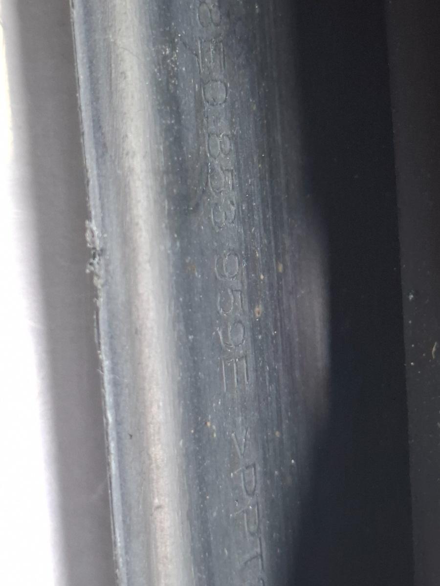 Bandou inferior usa stanga fata AUDI A4 III Avant 8ED, B7 2004 - 2008 TDI BKE, BRB 8E0853959E