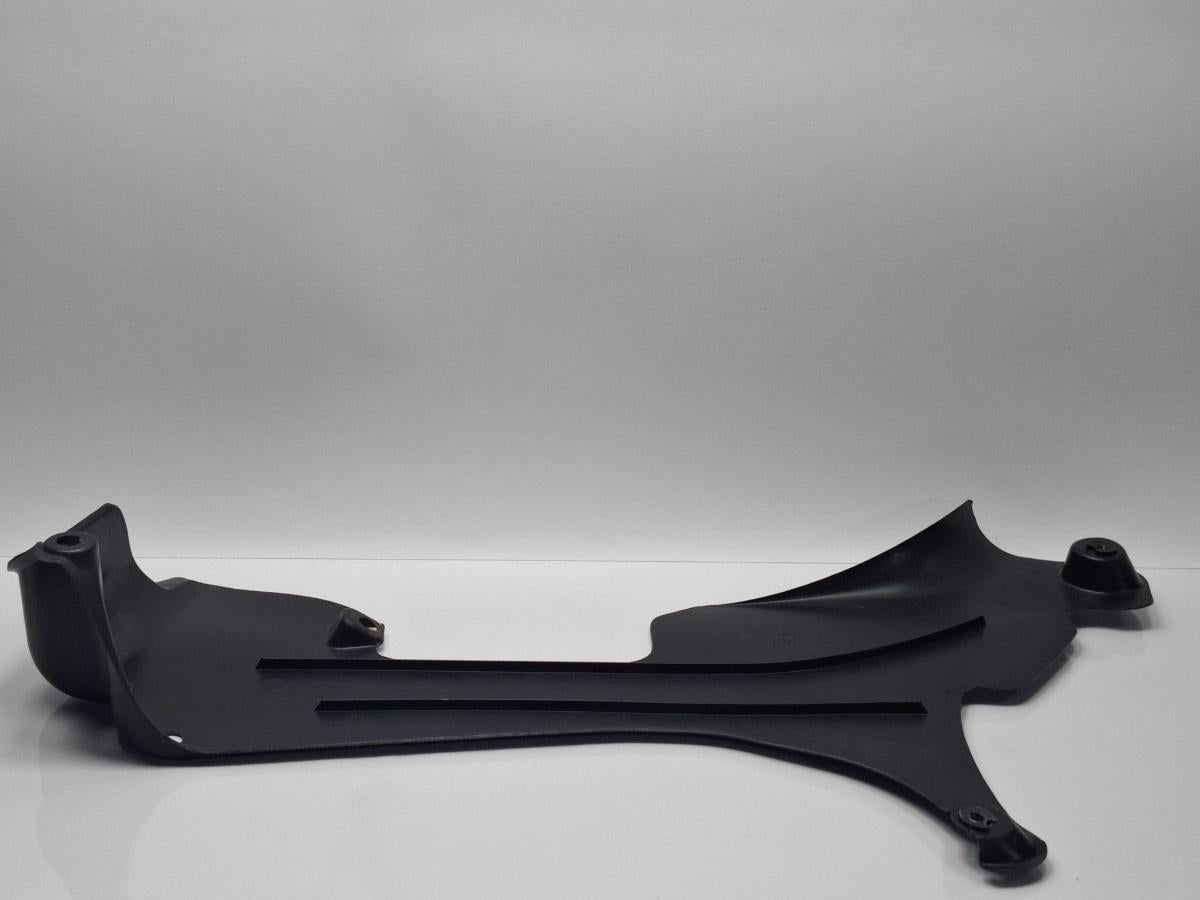 Scut de protectie sub caroserie portbagaj AUDI A4 III Avant 8ED, B7 2004 - 2008 TDI BKE, BRB 8E0825219F