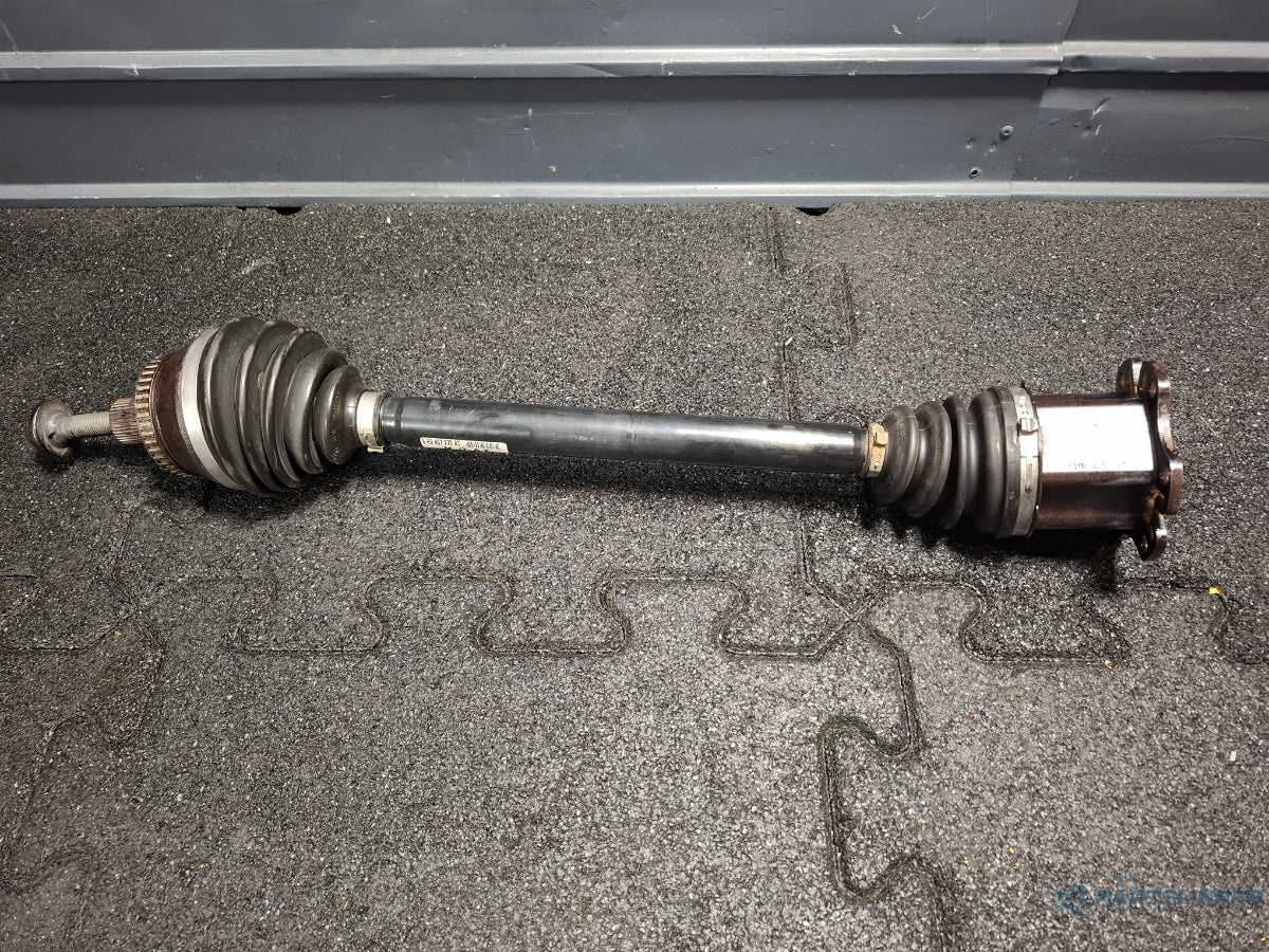 Planetara dreapta AUDI A4 III Avant 8ED, B7 2004 - 2008 TDI BKE, BRB 8E0407272AT