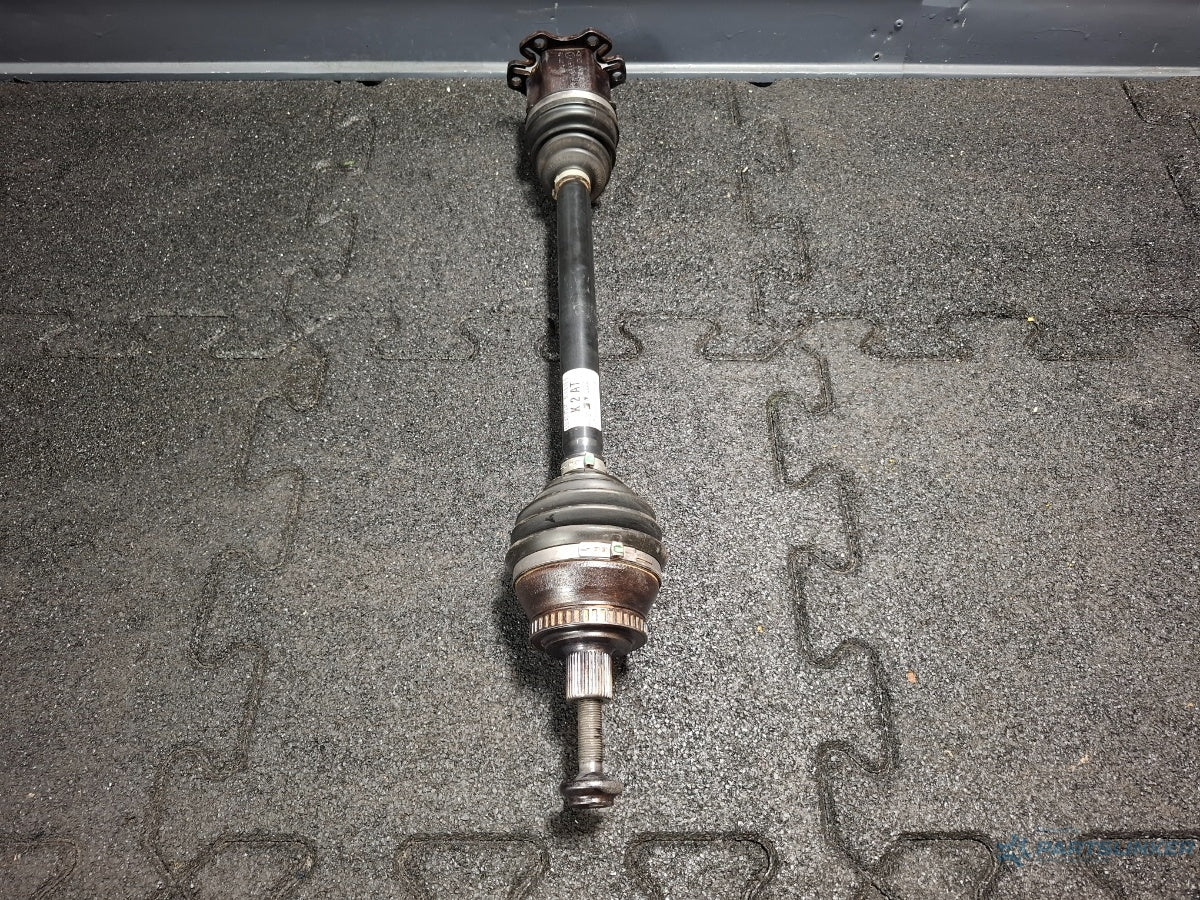 Planetara dreapta AUDI A4 III Avant 8ED, B7 2004 - 2008 TDI BKE, BRB 8E0407272AT